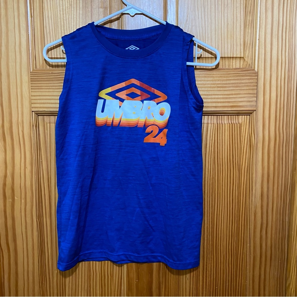 Umbro Boys Youth Attitude Streeky Muscle Tee (size Large 12/14)